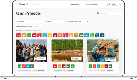 Platfeform-Gold-Logo-R