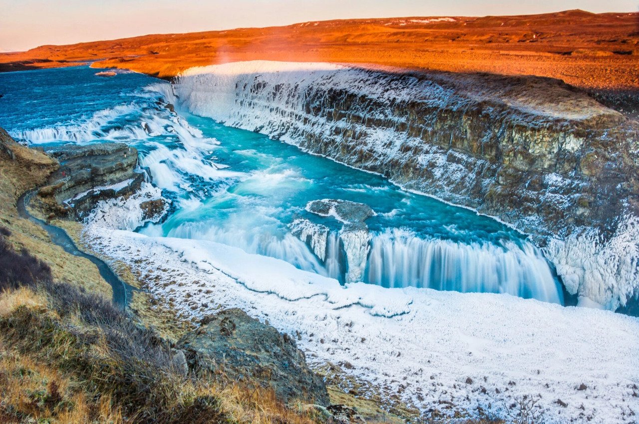 gullfoss_winter-1-1600x900-f50_50 (1) (1)-1